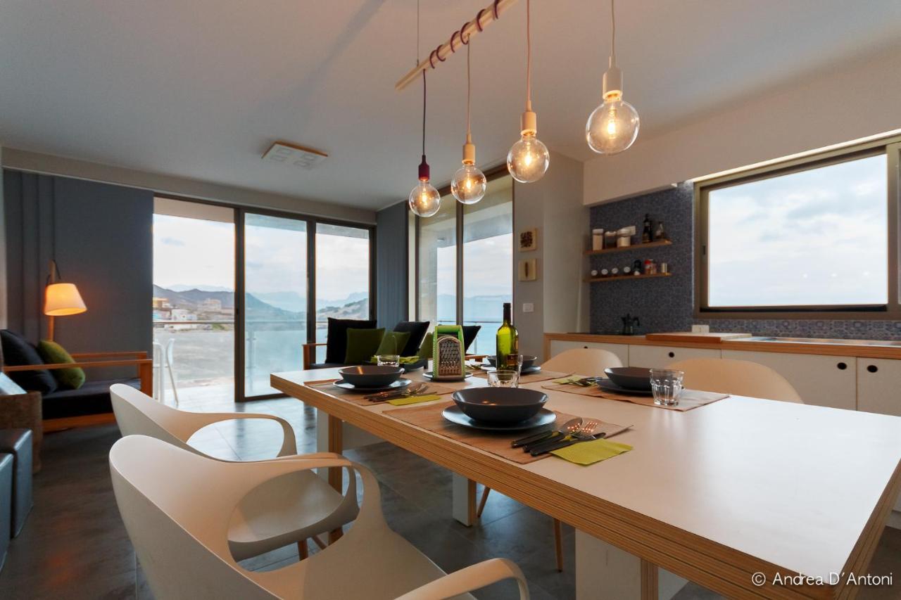 Seafront Holiday House On The Mindelo Bay Buitenkant foto